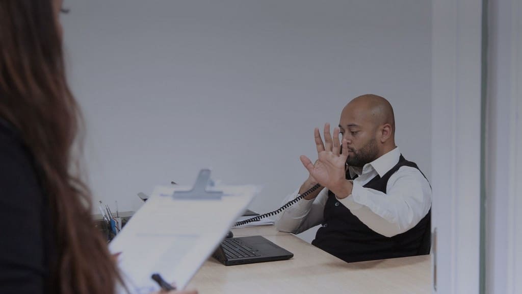 How to manage difficult employees - Uncooperative behavior